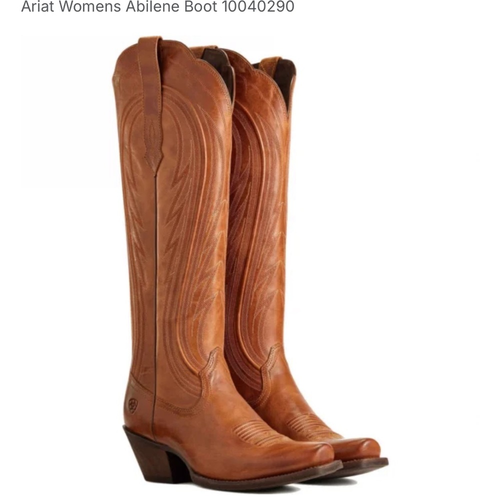 IN SEARCH OF - ISO - Ariat Women's Tan Heeled Boots